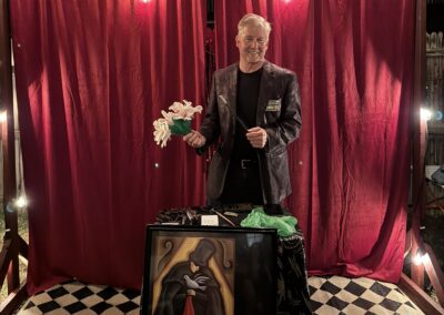 denver magician bruce erickson performing in LoDo